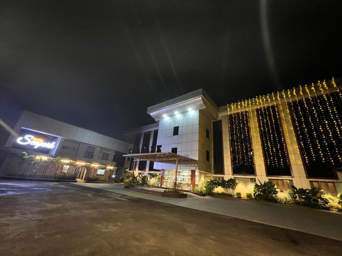 Hotel Seapark 科兰 外观 照片